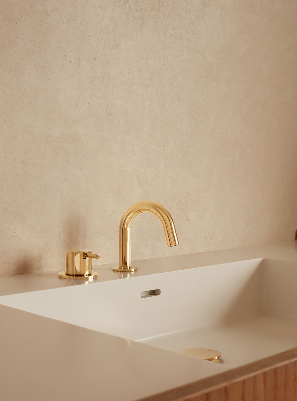 590A | VOLA