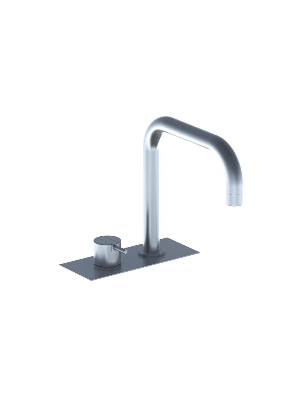 BK5: One-handle mixer with double swivel spout for bath filling. Complete with adjustable bracket and wat