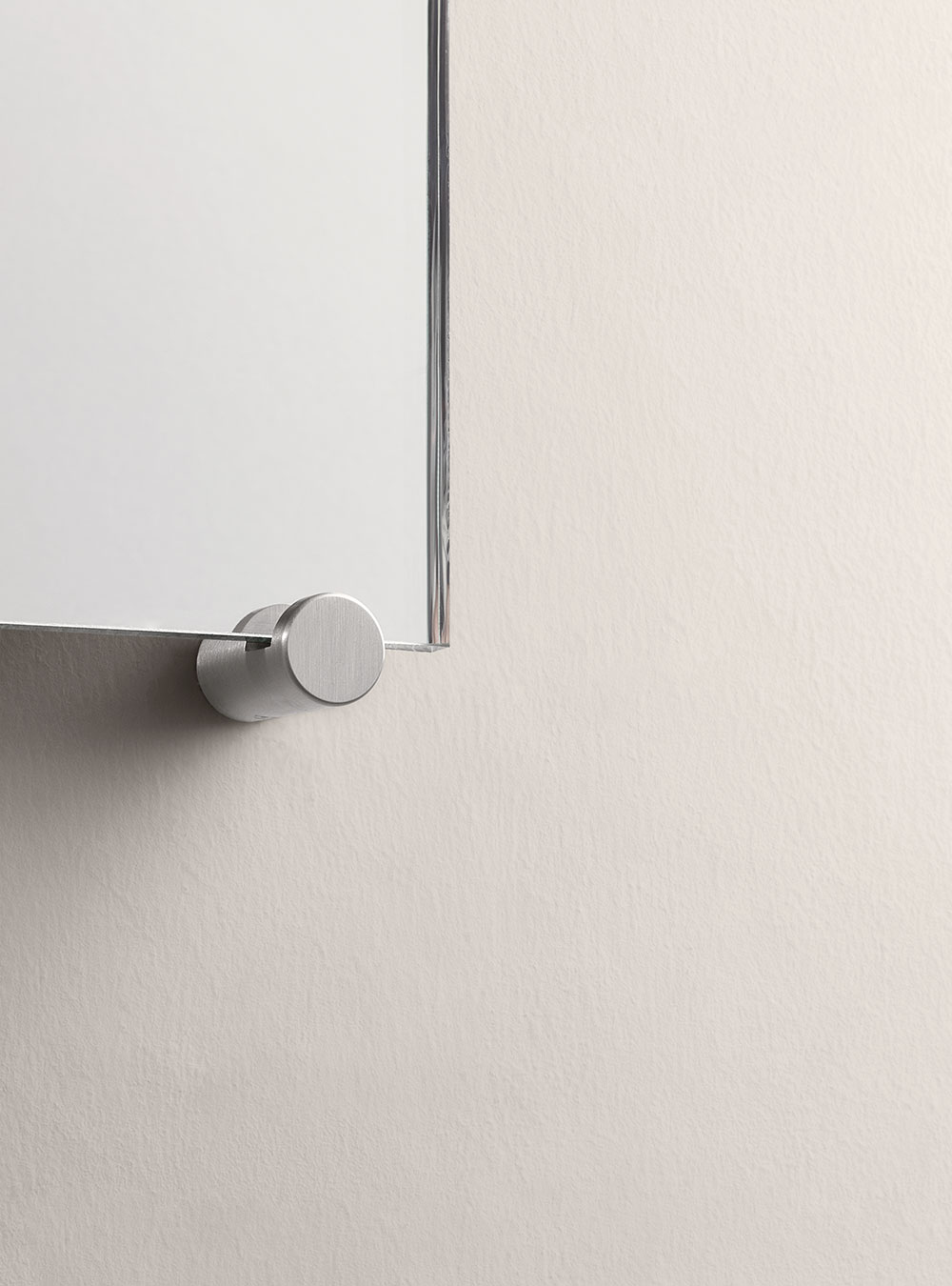 T20: Mirror holder, 4 pcs.