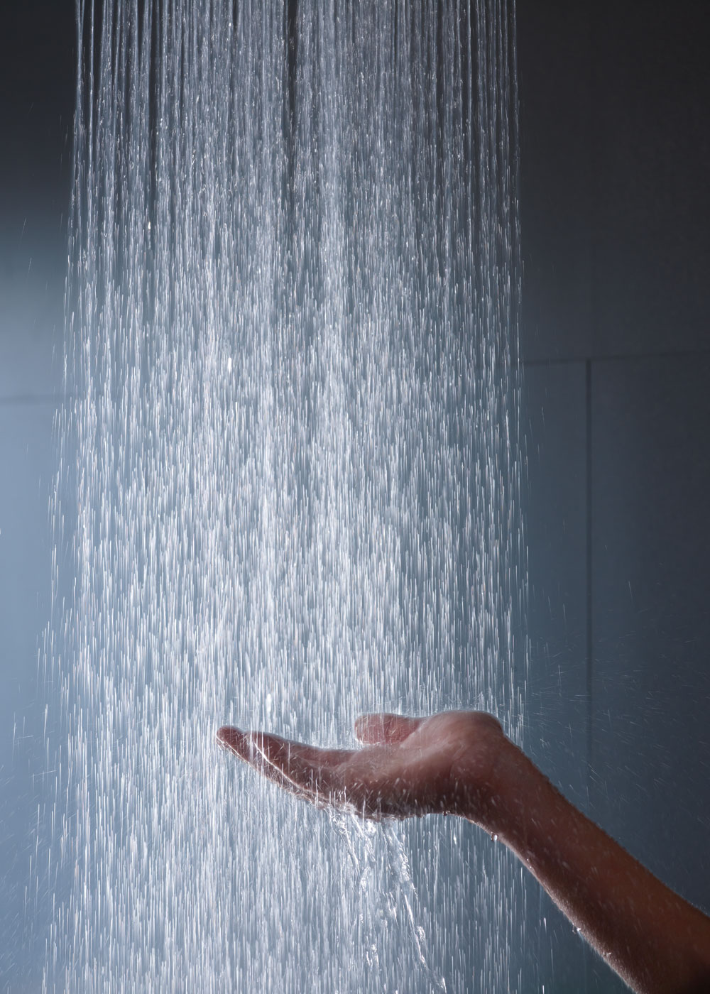 Pht HAND WATER