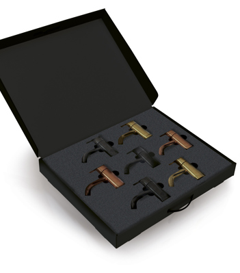 Presentation suitcase